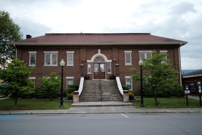 Etowah Carnegie Public Library